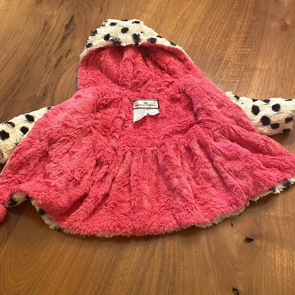 Adorable!!!  Size 12 M infant girl faux fur polka dot coat  very good condition!